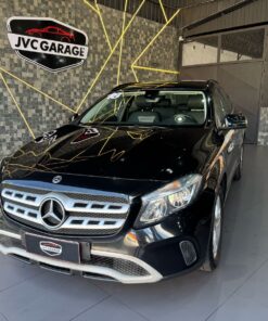 Mercedez Benz GLA Style 1.6 Automático 2018