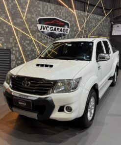 Toyota Hilux SRV Top 3.0 Turbo Diesel 4x4 2014 | 145 mil km | Único Dono